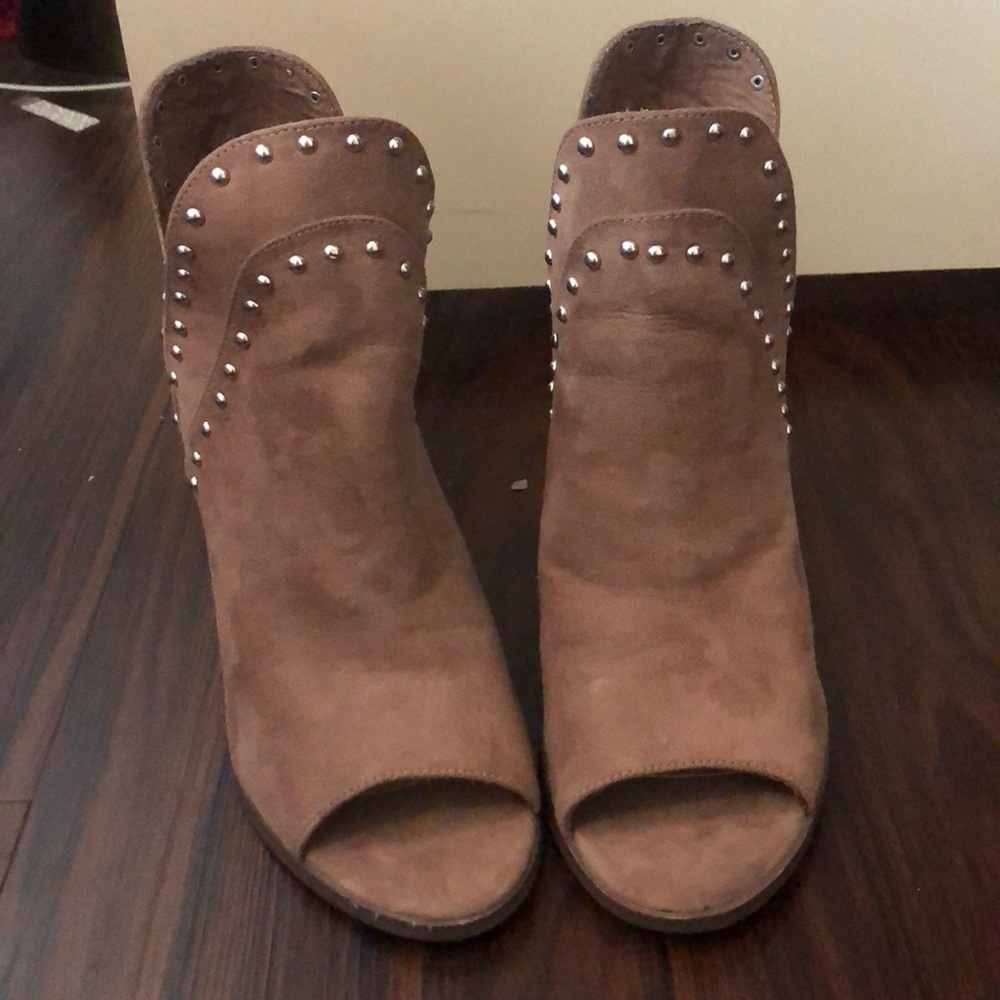 Report Open Toe Booties